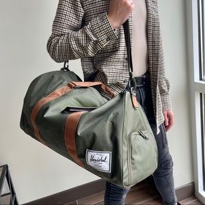Herschel duffel bag